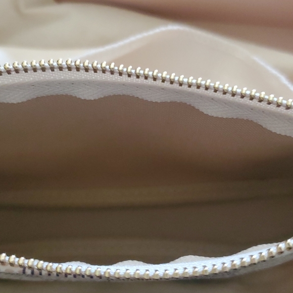 - Louis Vuitton new duo last one crossbery NEW authentic mini…gorgeous sol… - Picture 6 of 14